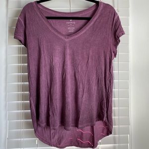 American eagle t-shirt’s